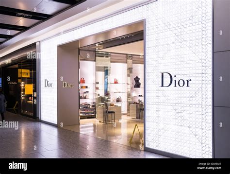 dior heathrow terminal 5.